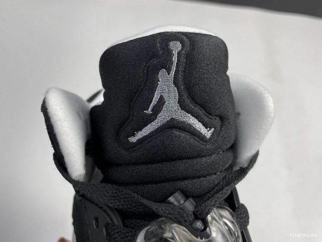 CT4838-011 OREO AIR 5 JORDAN 1019